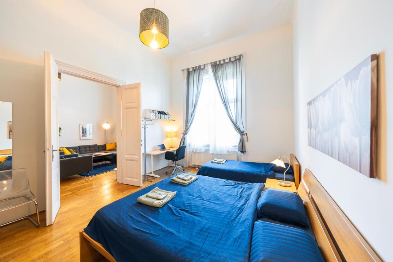 Shining Bright Two Bedroom Apt Next To Andrassy Ave Budapest Extérieur photo