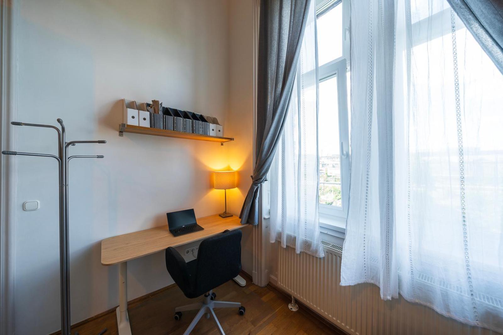 Shining Bright Two Bedroom Apt Next To Andrassy Ave Budapest Extérieur photo